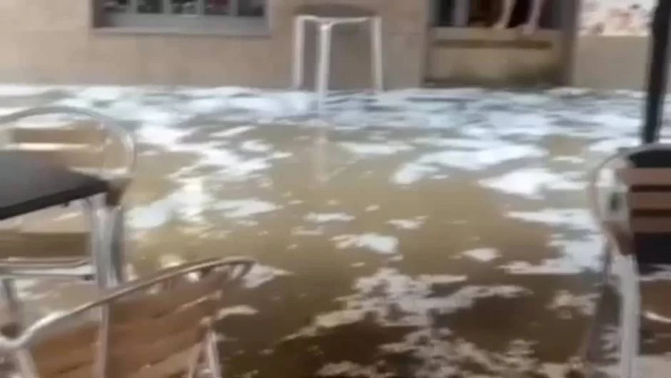 Las lluvias torrenciales barren gran parte de la península