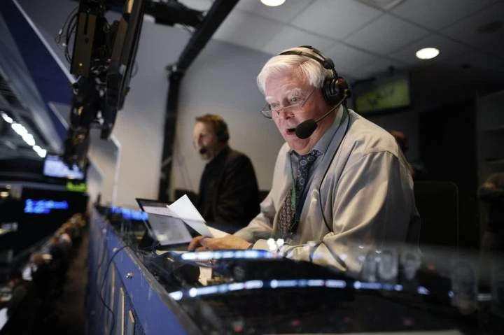 Legendary Maple Leafs announcer to receive special tribute during final season