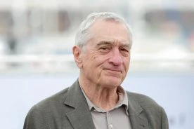 ‘Nonsense’: Robert De Niro defends himself in discrimination trial testimony