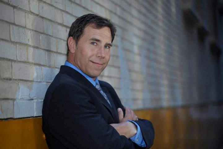 Edmonton sports reporter John Sexsmith dies after lengthy cancer battle