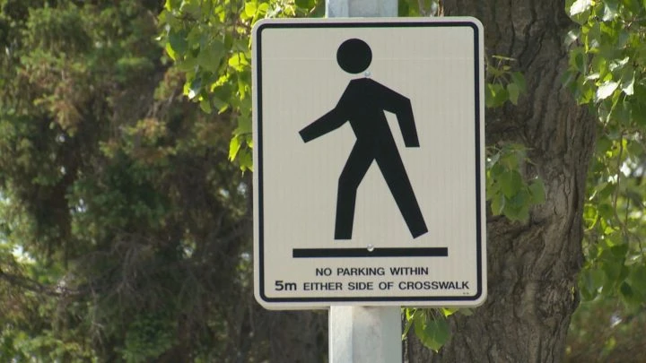 Saskatoon city council votes to remove College Drive pedestrian overpass