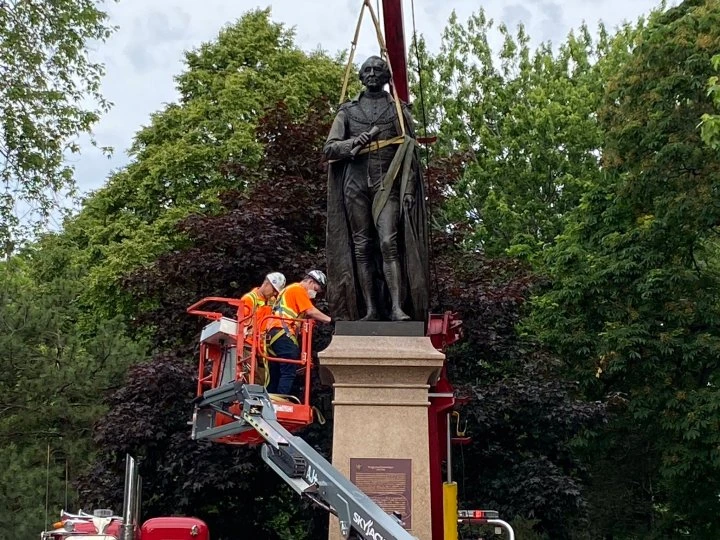 Sir John A. Macdonald statue removed from Kingston’s City Park