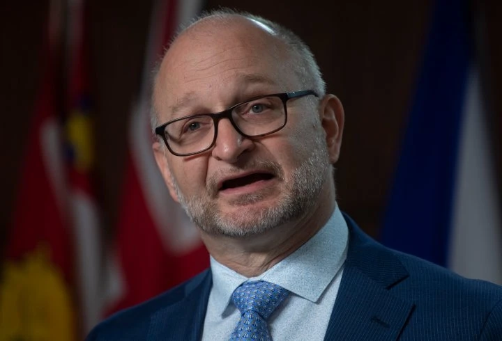 Liberals introduce bill to fight online hate with Criminal Code amendments