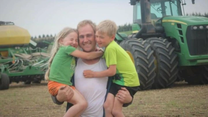 ‘He was a fighter’: Father of 4 who died at Conestogo Lake beat cancer 5 years ago