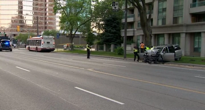 77-year-old woman dies after collision between van, TTC bus in North York