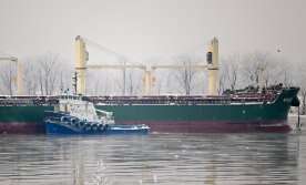 Another attempt to free ship stuck in St. Lawrence River may take place soon