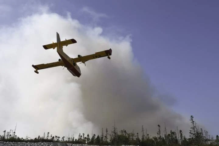 N.S. wildfires: Blaze in Annapolis Valley that forced evacuations continues to grow
