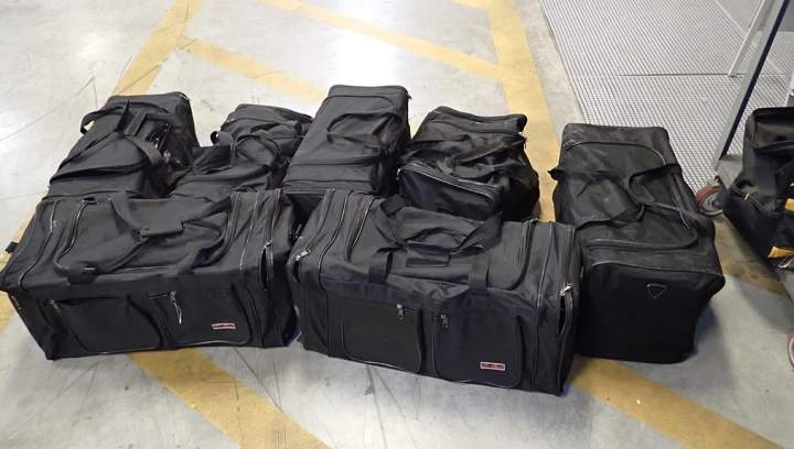 Duffle bags stuffed with 197 kilos of cocaine seized at Ontario border