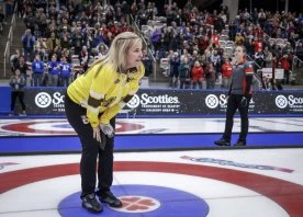 Jennifer Jones bids bittersweet farewell in her last Canadian women’s curling championship
