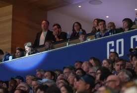 B.C.’s David Eby, Alberta’s Danielle Smith watch Oilers-Canucks playoff game together