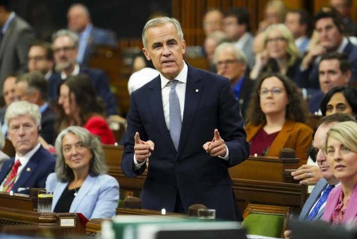 Canada Post operations not ‘viable,’ Carney says amid strike action