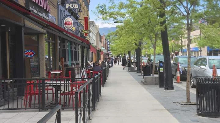 Tough economic times for Canada take another bite out of Kelowna dining scene