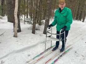 How this New Brunswick man uses his walker to cross-country ski