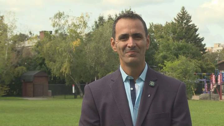 Quebec mayoral candidate wins race by 1 vote, incumbent seeking recount