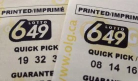 15 Quebec auto workers win $20M Lotto Max jackpot