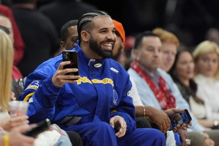 Cavaliers tease Drake as they eliminate Raptors