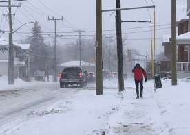 ‘Intense’ snowfall to hamper parts of Ontario as lake effect storm begins