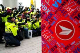 Canada Post strike is ‘highly disrespectful of Canadians’: minister