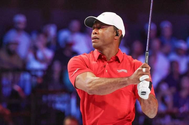 Tiger Woods involved in rollover car crash, according to U.S. reports