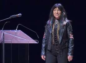 Buffy Sainte-Marie returns Order of Canada, says she never denied having U.S. citizenship