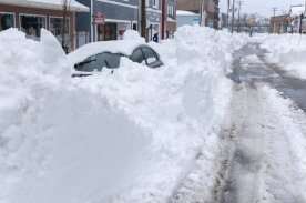 People with mobility issues struggle to navigate sidewalks as Ontario cities rush to clear snow