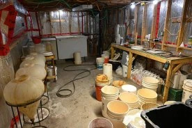 Clandestine drug lab found below garage of home in small Quebec mountain town