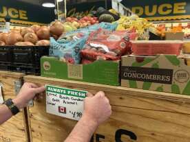 Grocery stores help shoppers buy local but expert says U.S. boycott likely won’t last