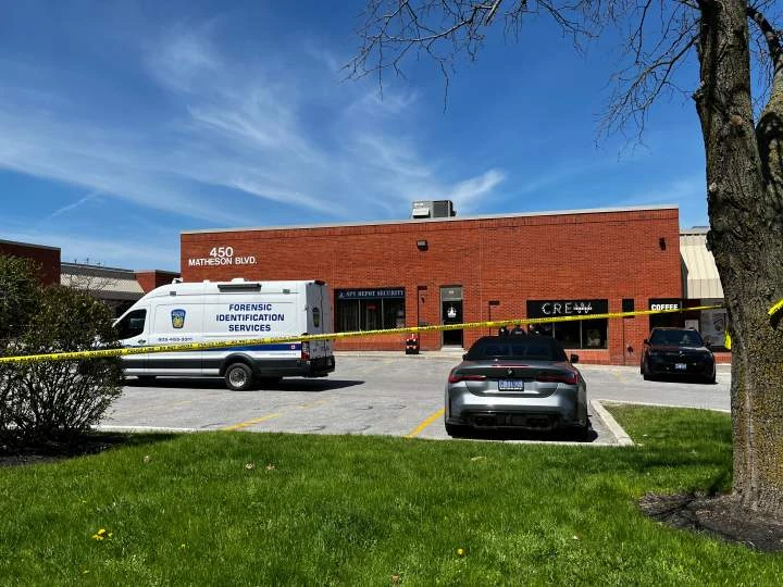 Man in his 70s arrested after body found outside Mississauga business