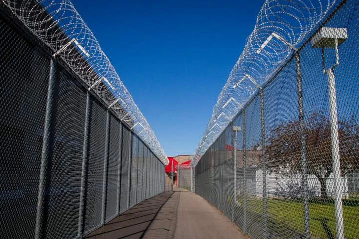Ford government moves to include triple bunking cells in Ontario jail expansion