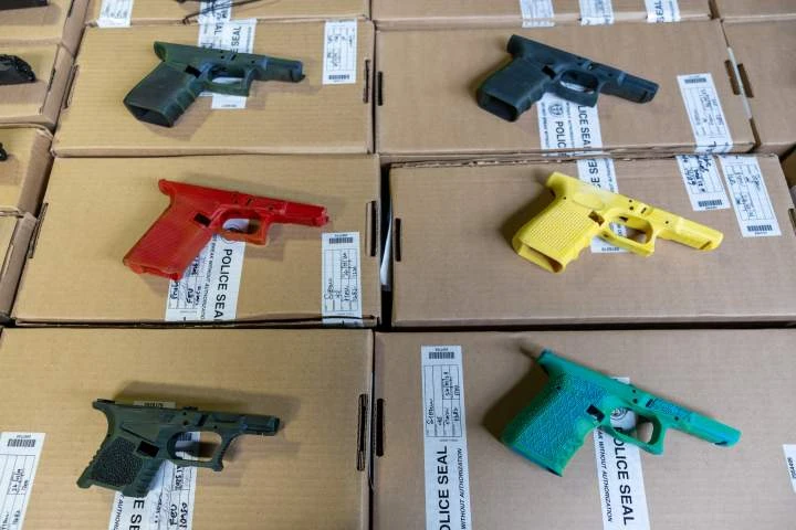 Untraceable 3D-printed ‘ghost guns’ seized, Toronto police charge suspect