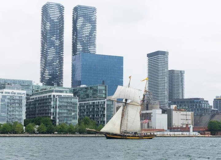 Toronto getting east-west shuttle boats as part of summer pilot