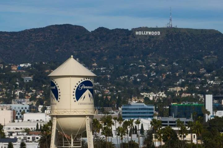 More than 1,000 in Hollywood sign open letter opposing Paramount-Warner merger