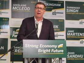 Saskatchewan Party Leader Scott Moe announces expansion to graduation rebate program