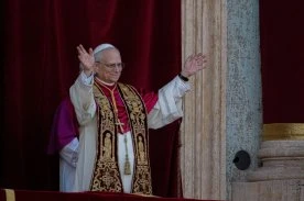 Pope Leo XIV lays out his vision of the papacy and identifies AI as a main challenge for humanity