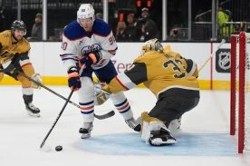 Hockeynomics? How Canadian teams in NHL playoffs may thaw consumer chill