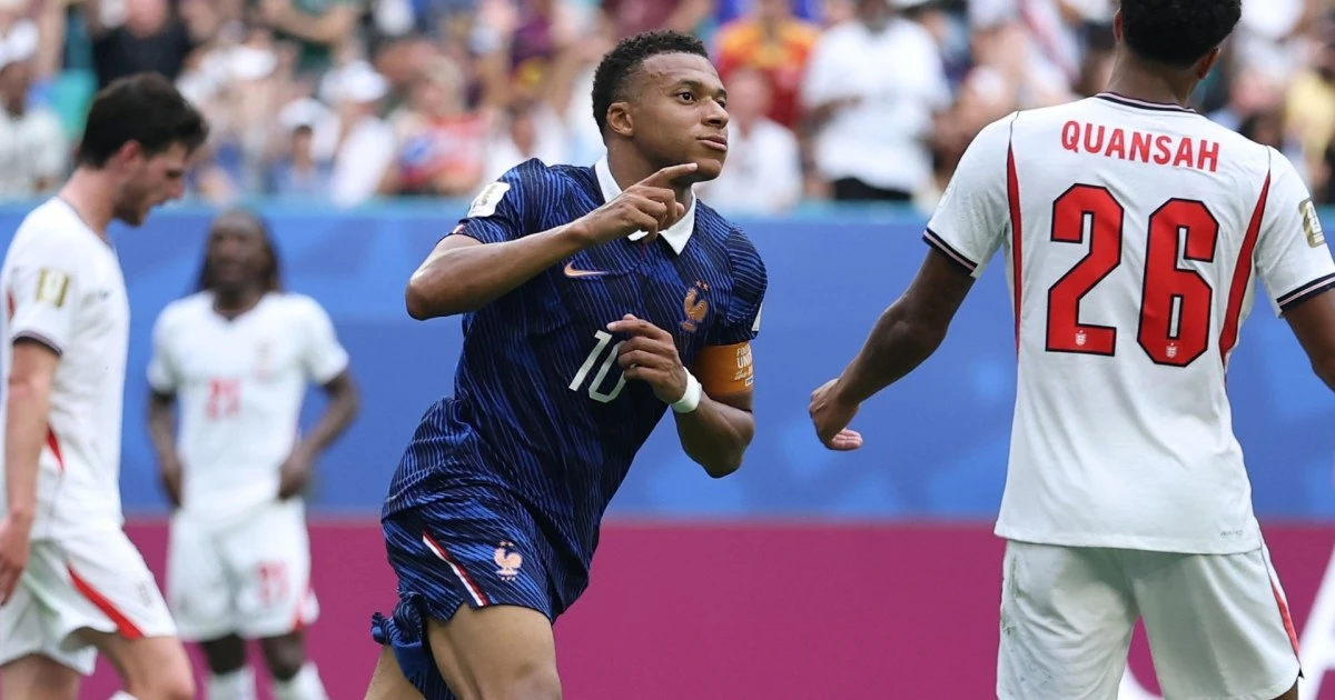 GOLAZO de Kylian Mbappé que da vida a Francia ante Inglaterra