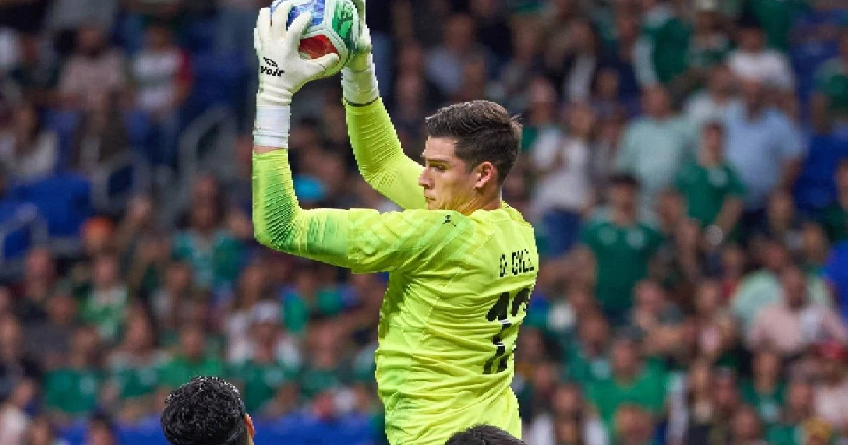 Orlando Gil: 