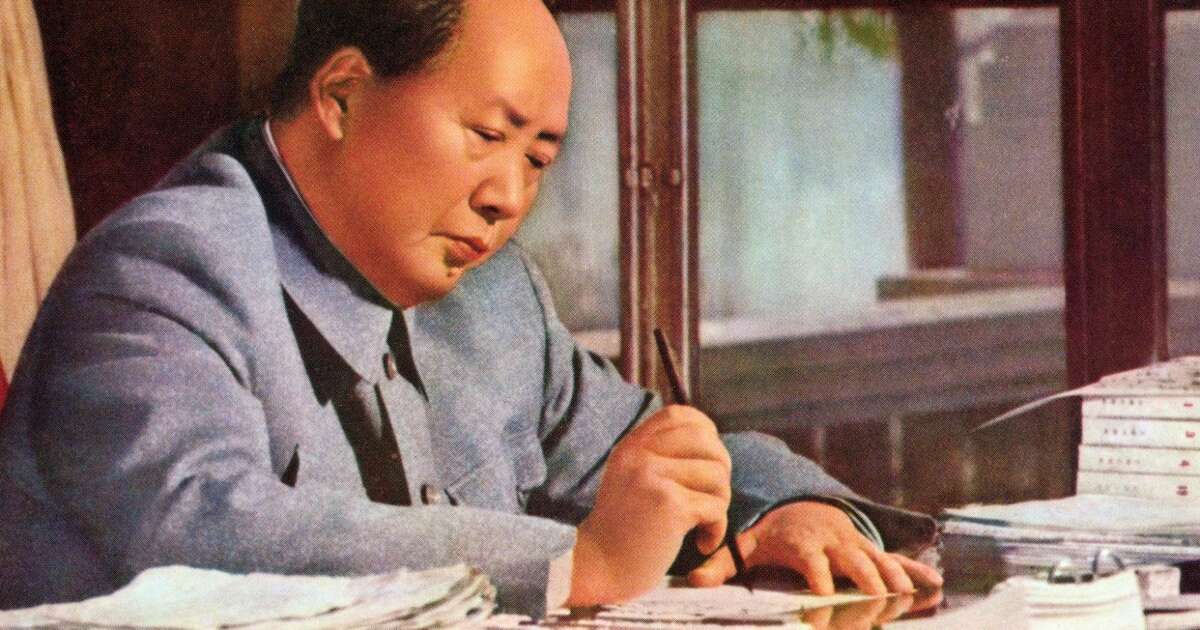 Diaries of Mao's secretary at the center of a legal battle over the history of modern China