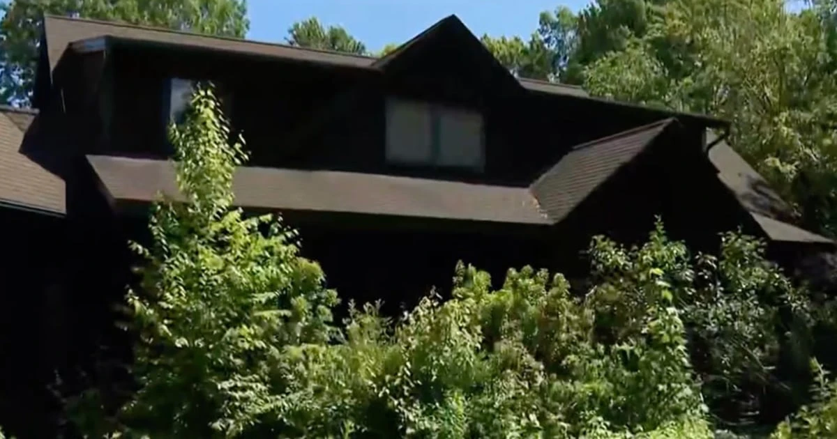 Human remains found inside Connecticut home purchased at foreclosure auction 