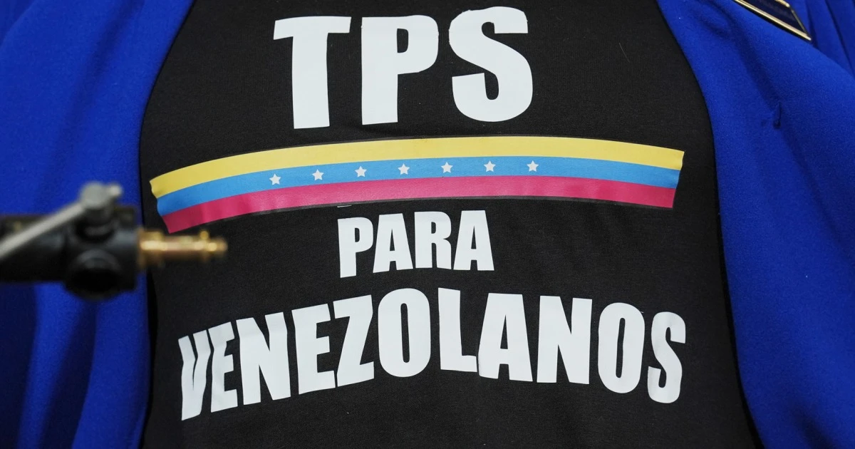 Venezuelans with TPS fear deportations and dozens hurt in Liverpool parade crash: Morning Rundown