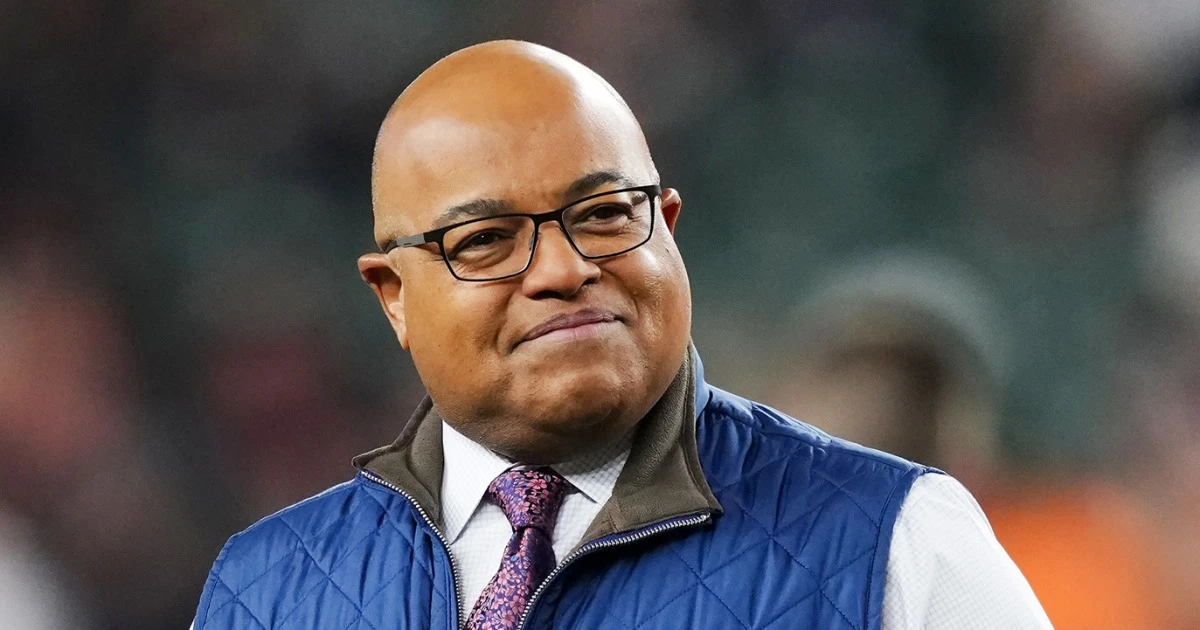 Mike Tirico speaks out about Kentucky Derby exit after having allergic reaction