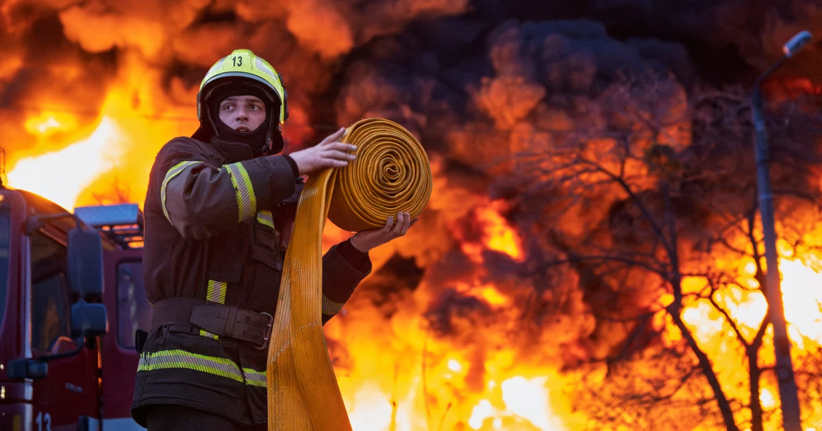 Russian missiles and drones bombard Ukraine for hours, killing at least 18 people