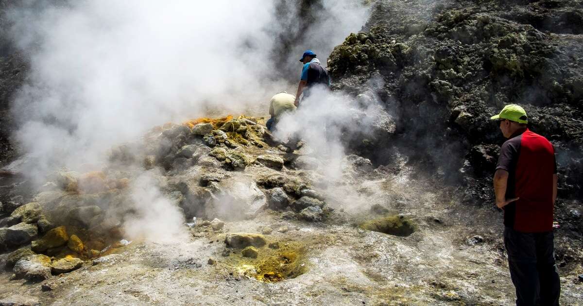 Two supervolcanoes, a world apart, have the attention of scientists