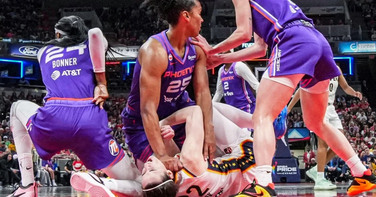 Mercury’s Alyssa Thomas suspended for hitting Caitlin Clark in the throat