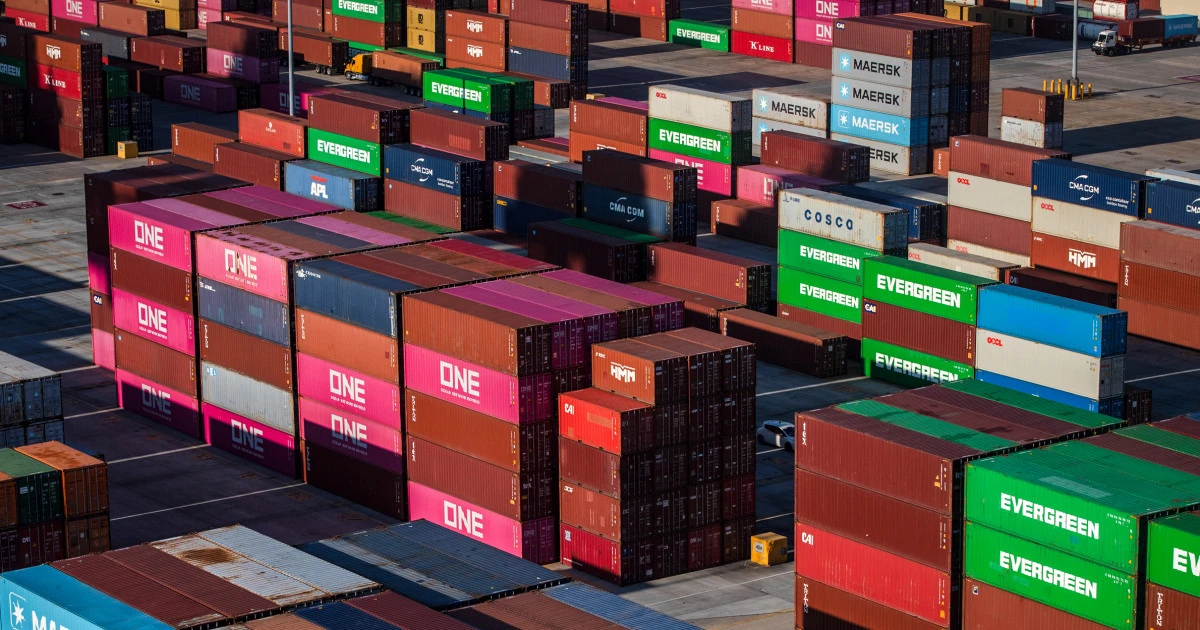 U.S. sets tariffs at 10% to 12.5% on 60 countries to replace expiring tariffs
