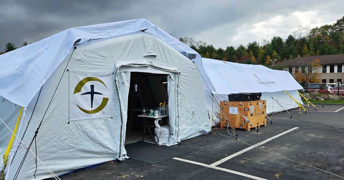 Field hospitals set up to treat North Carolina storm victims sit mostly empty