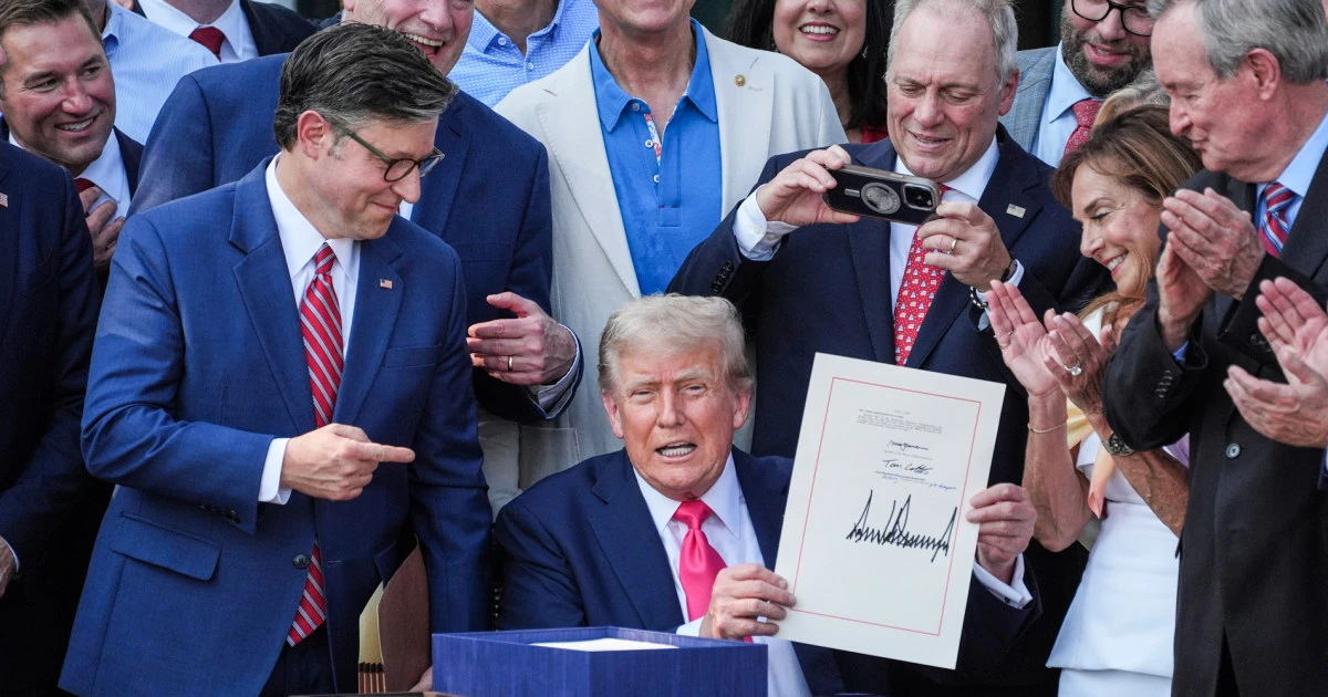 With their megabill signed into law, Republicans seek to buck midterm history