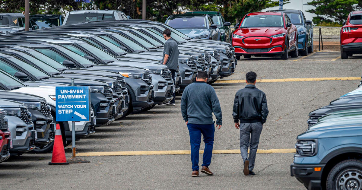 Car buyers' window for dodging tariff price hikes is about to close, experts warn