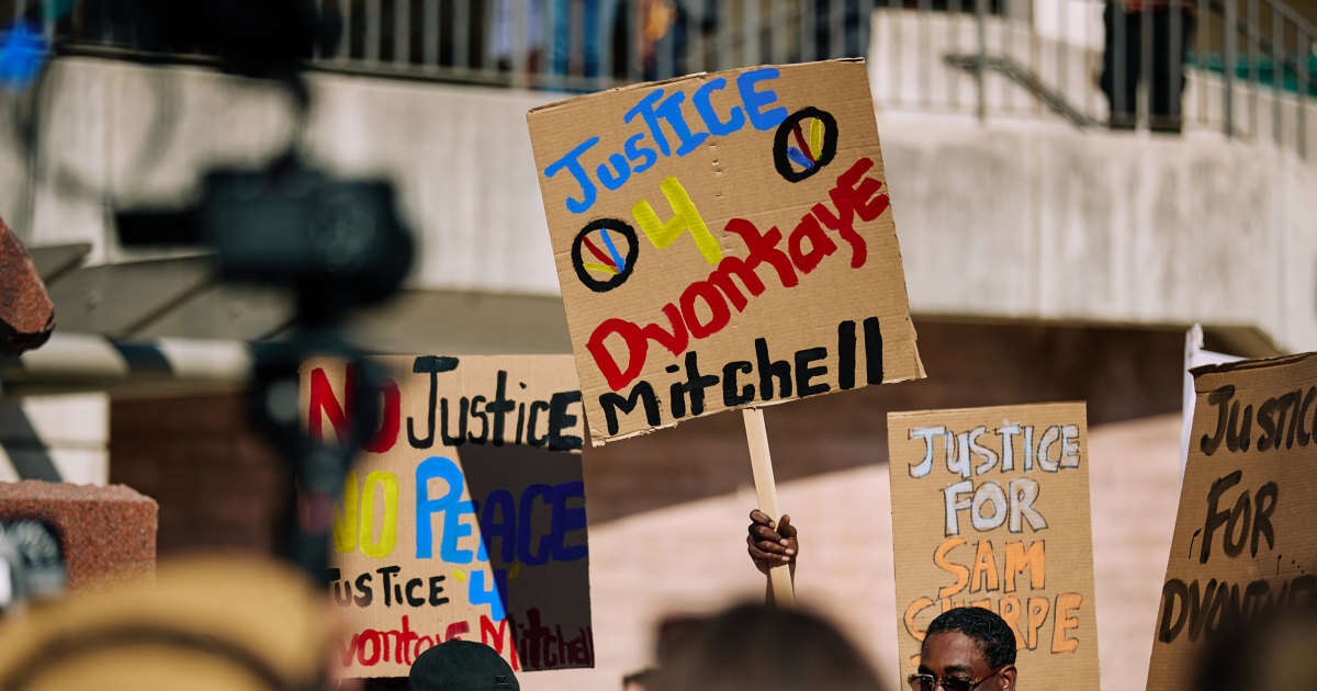 3 of 4 Milwaukee hotel employees charged with murder of D’Vontaye Mitchell seek plea deal