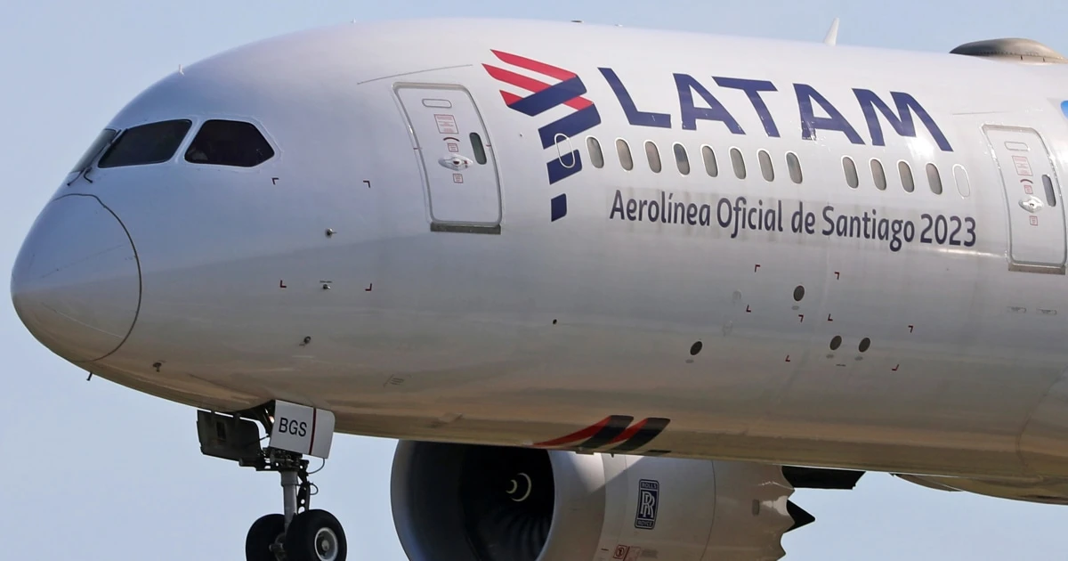FAA orders inspections of Boeing 787s after mid-air dive injured more than 50